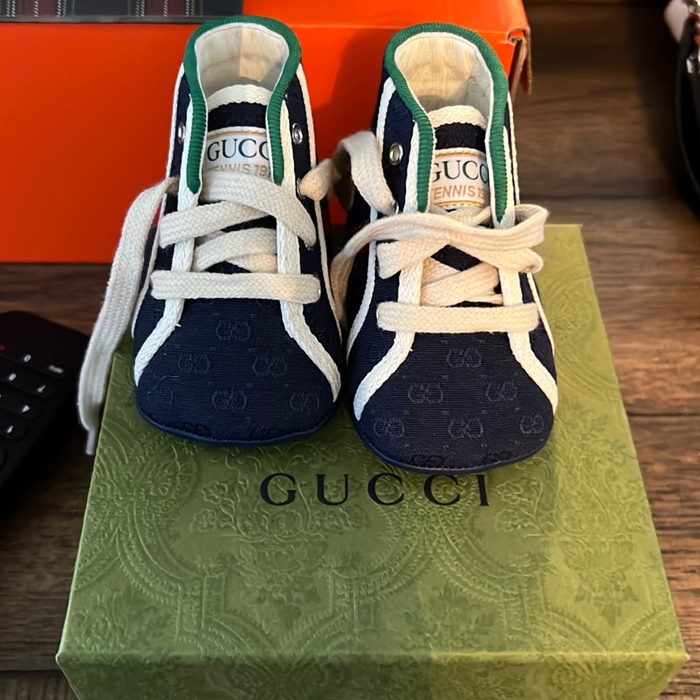 Gucci baby size 16 high tops
